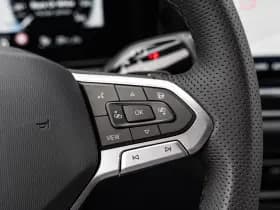 Volkswagen Tiguan thumbnail 33