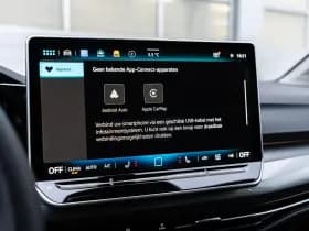 Volkswagen Golf thumbnail 32