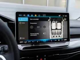Volkswagen Golf thumbnail 34