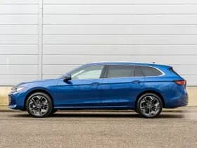Volkswagen Passat thumbnail 12