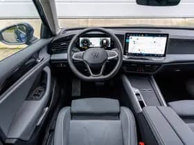 Volkswagen Passat thumbnail 24