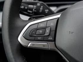 Volkswagen Passat thumbnail 27