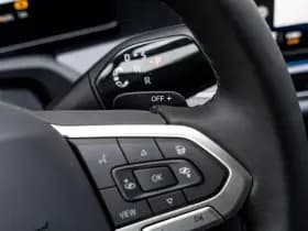 Volkswagen Passat thumbnail 39