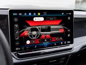 Volkswagen Passat thumbnail 43