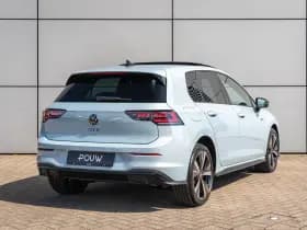 Volkswagen Golf thumbnail 2