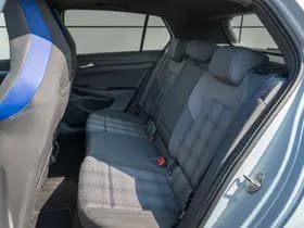 Volkswagen Golf thumbnail 21