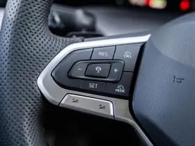 Volkswagen Golf thumbnail 26
