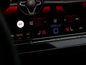 Volkswagen Golf thumbnail 33