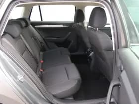Škoda Superb thumbnail 17