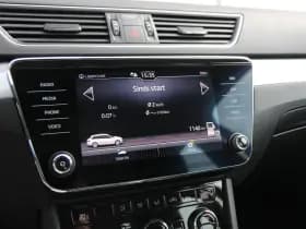 Škoda Superb thumbnail 35