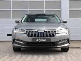 Škoda Superb thumbnail 10