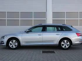 Škoda Superb thumbnail 15