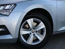 Škoda Superb thumbnail 34