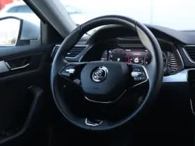 Škoda Superb thumbnail 46