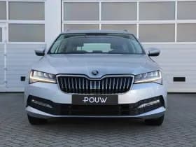 Škoda Superb thumbnail 9