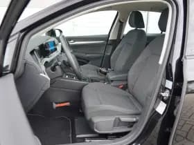 Volkswagen Golf thumbnail 4