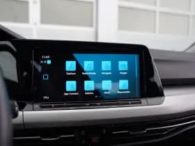 Volkswagen Golf thumbnail 31