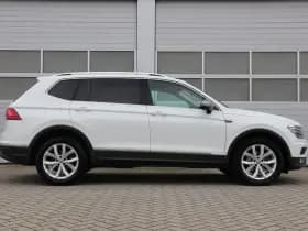 Volkswagen Tiguan thumbnail 3