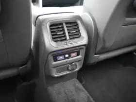 Volkswagen Tiguan thumbnail 37