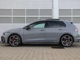 Volkswagen Golf thumbnail 12