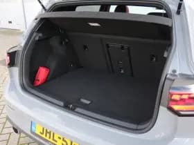 Volkswagen Golf thumbnail 16