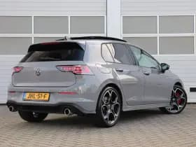 Volkswagen Golf thumbnail 3
