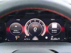 Volkswagen Golf thumbnail 21
