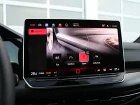 Volkswagen Golf thumbnail 26