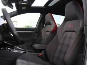Volkswagen Golf thumbnail 5
