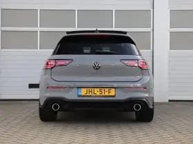 Volkswagen Golf thumbnail 10