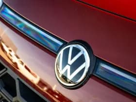 Volkswagen T-Roc thumbnail 11
