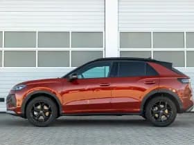 Volkswagen T-Roc thumbnail 12