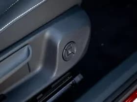 Volkswagen T-Roc thumbnail 18