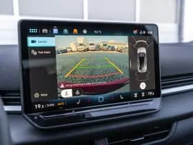 Volkswagen T-Roc thumbnail 39