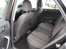 Volkswagen T-Roc thumbnail 19
