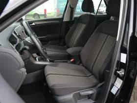 Volkswagen T-Roc thumbnail 4