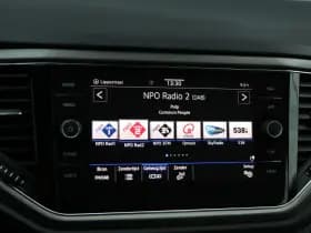 Volkswagen T-Roc thumbnail 35
