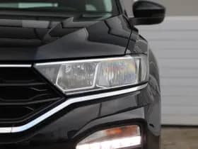 Volkswagen T-Roc thumbnail 9