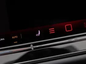Volkswagen Passat thumbnail 29