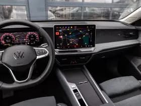 Volkswagen Passat thumbnail 34