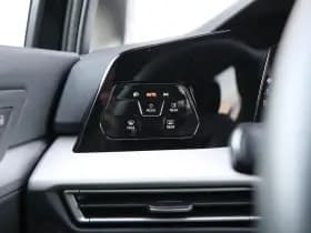 Volkswagen Golf thumbnail 33