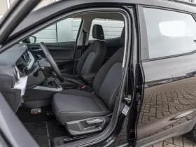 SEAT Arona thumbnail 4