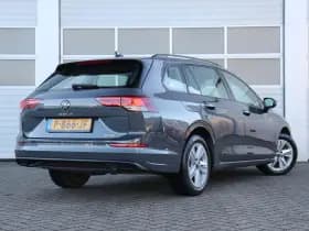 Volkswagen Golf thumbnail 2
