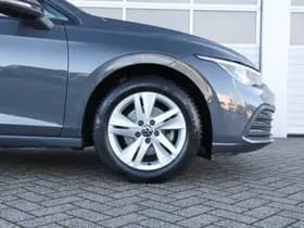 Volkswagen Golf thumbnail 13