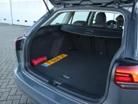 Volkswagen Golf thumbnail 16