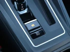 Volkswagen Golf thumbnail 27