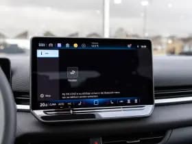 Volkswagen T-Roc thumbnail 36