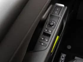 Volkswagen T-Roc thumbnail 38