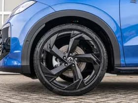 Volkswagen T-Roc thumbnail 13