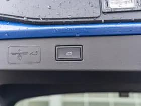 Volkswagen T-Roc thumbnail 18